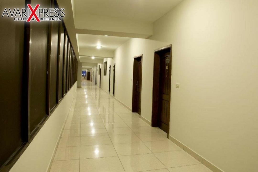 Avari Xpress, Islamabad Rawalpindi Bagian luar foto
